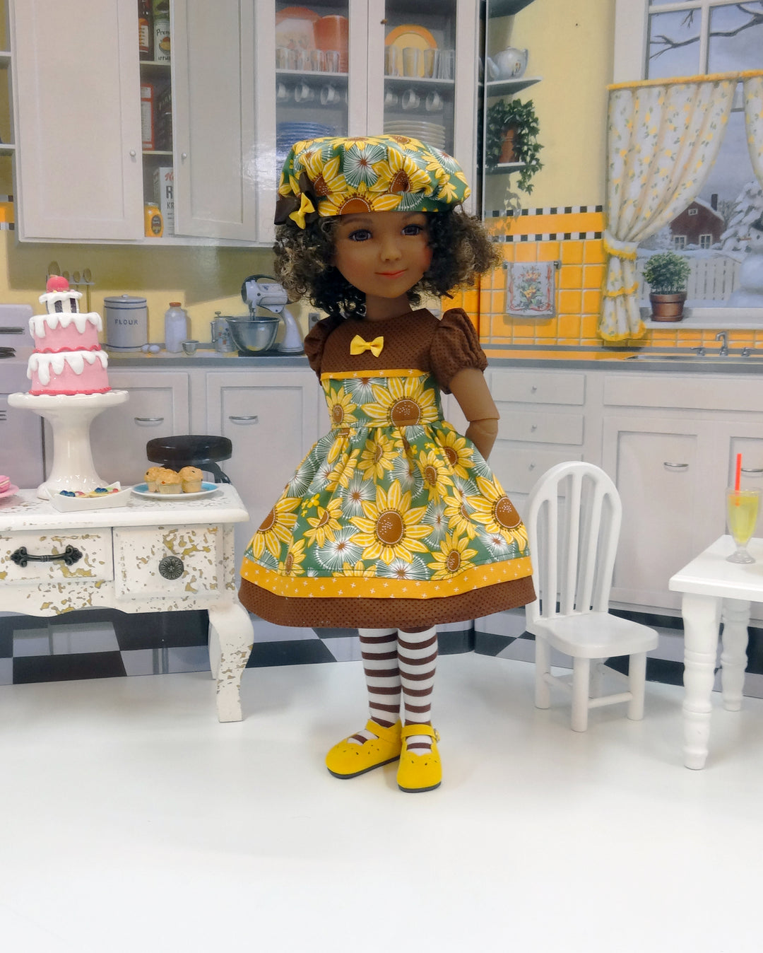 Sunflower Meadow - dress for Ruby Red Fashion Friends doll