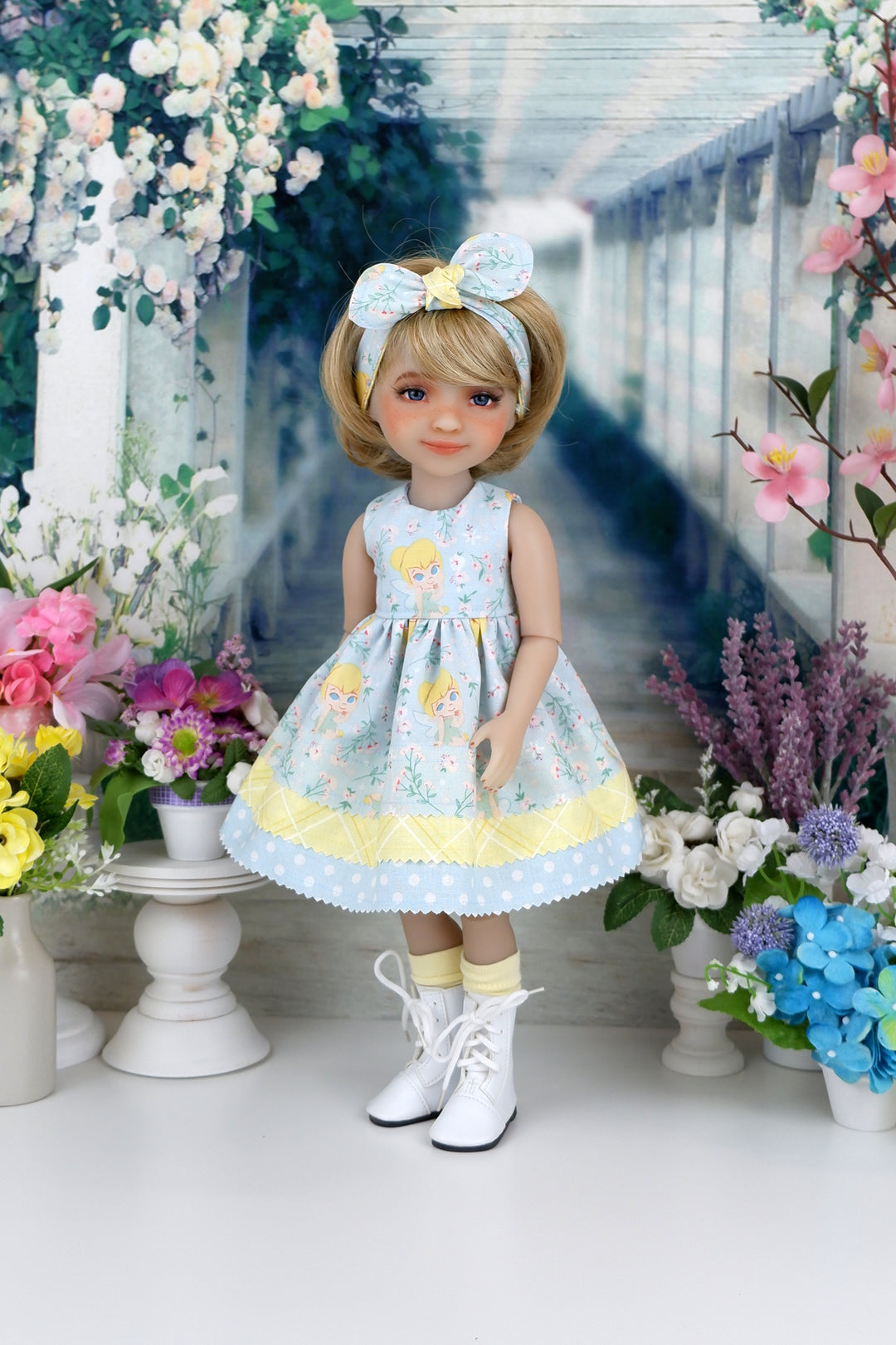 Tinkerbell - dress with boots for Ruby Red Fashion Friends doll