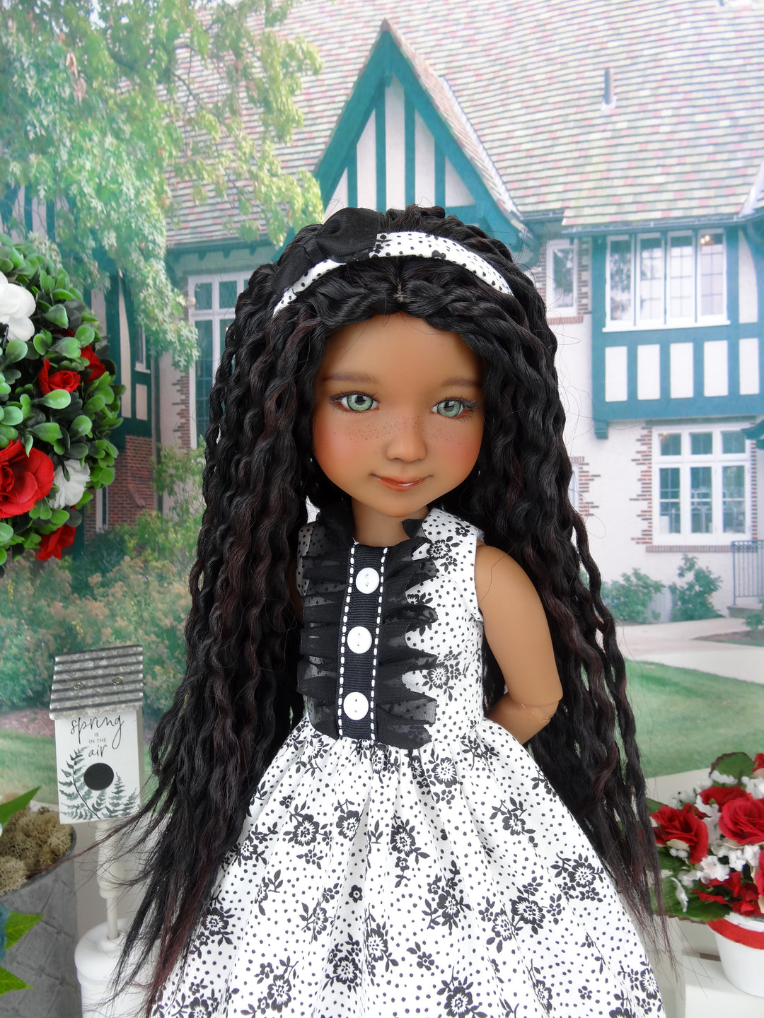Tuxedo Flowers - dress with shoes for Ruby Red Fashion Friends doll