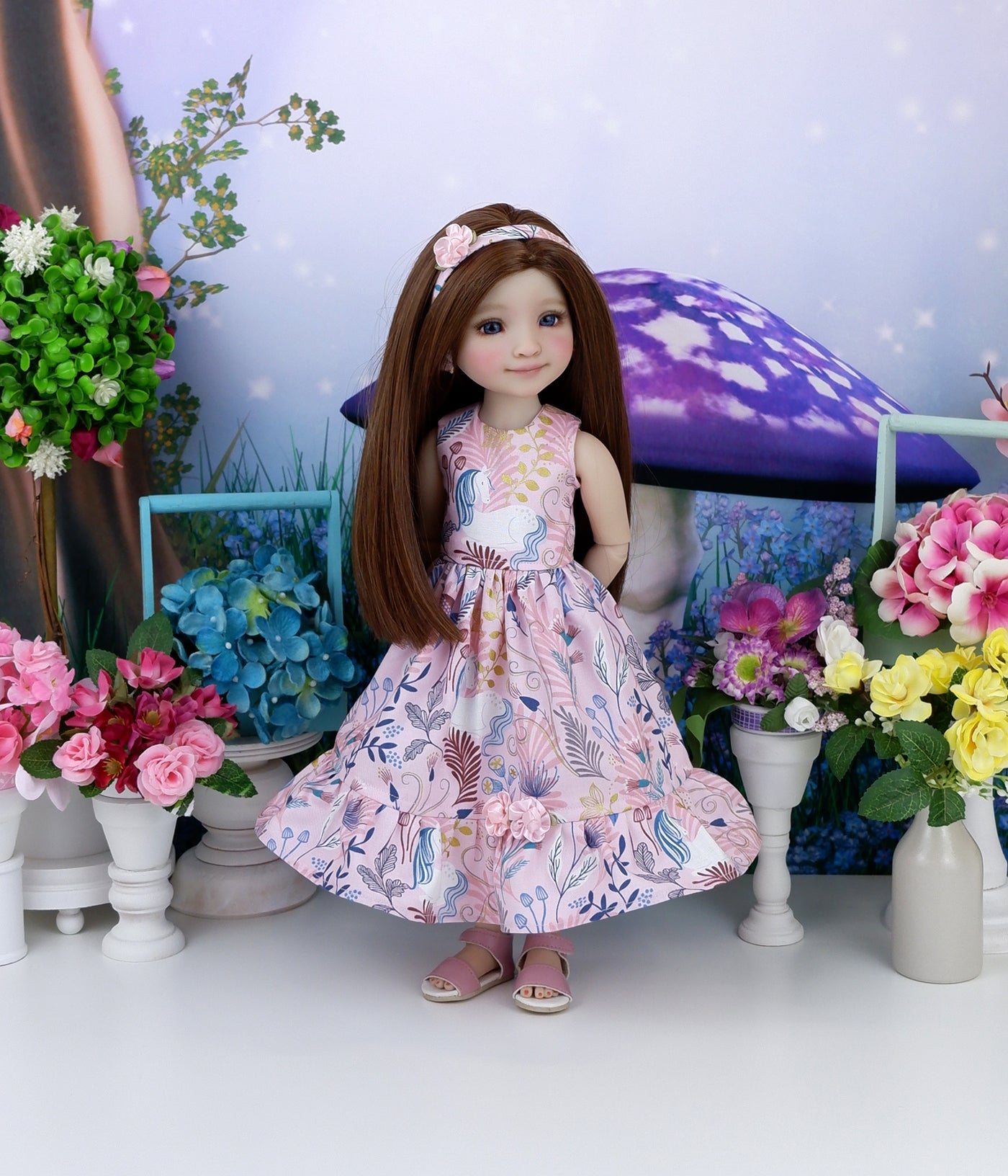 Unicorn Tapestry - dress with sandals for Ruby Red Fashion Friends doll