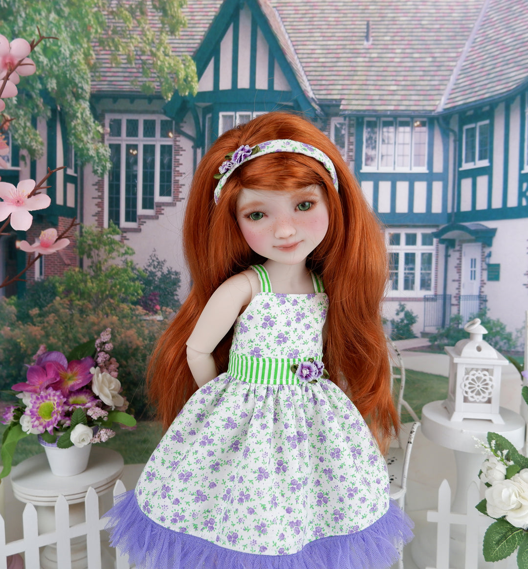 Violet Meadow - dress with shoes for Ruby Red Fashion Friends doll