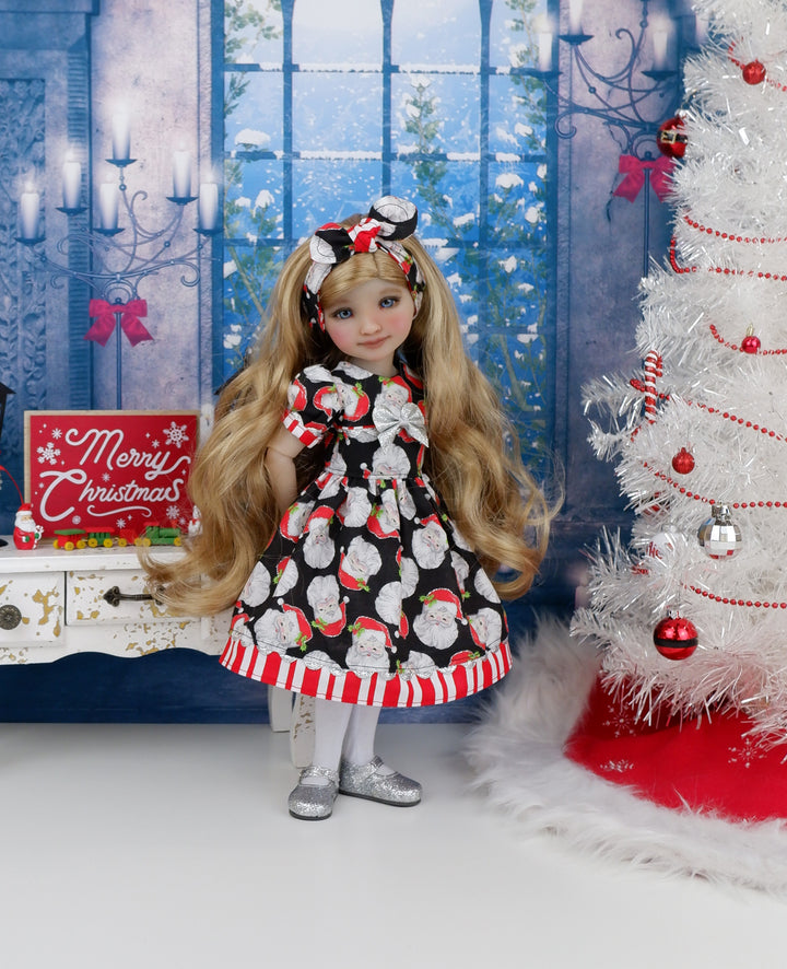 Waiting for Santa - dress ensemble for Ruby Red Fashion Friends doll