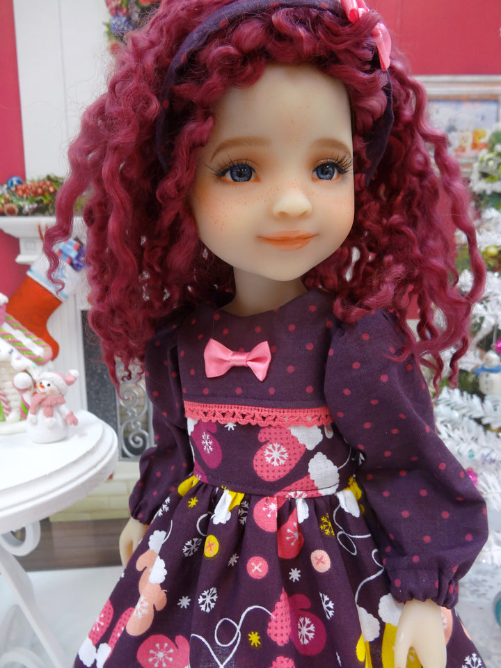 Warm Mittens - dress ensemble for Ruby Red Fashion Friends doll