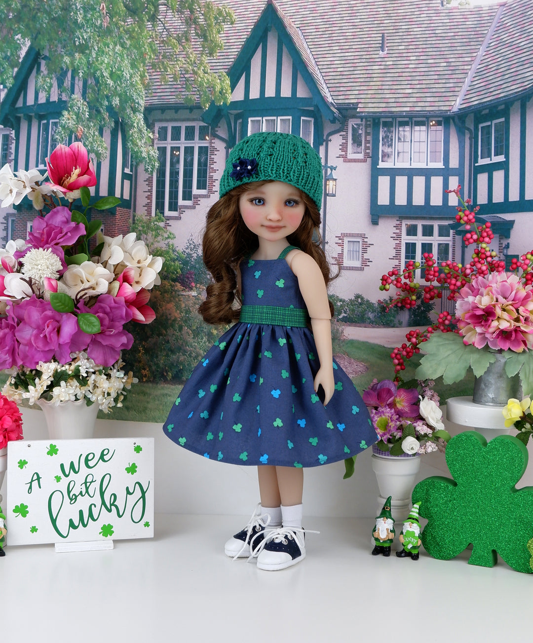 Wee Clover - dress and sweater set with shoes for Ruby Red Fashion Friends doll