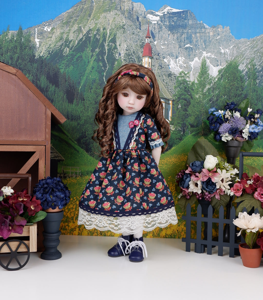Williamsburg Floral - dress with boots for Ruby Red Fashion Friends doll